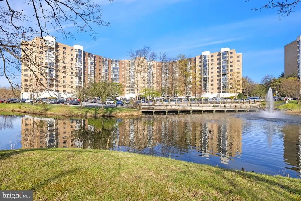 Unit for sale at 15101 INTERLACHEN DRIVE, SILVER SPRING, MD 20906