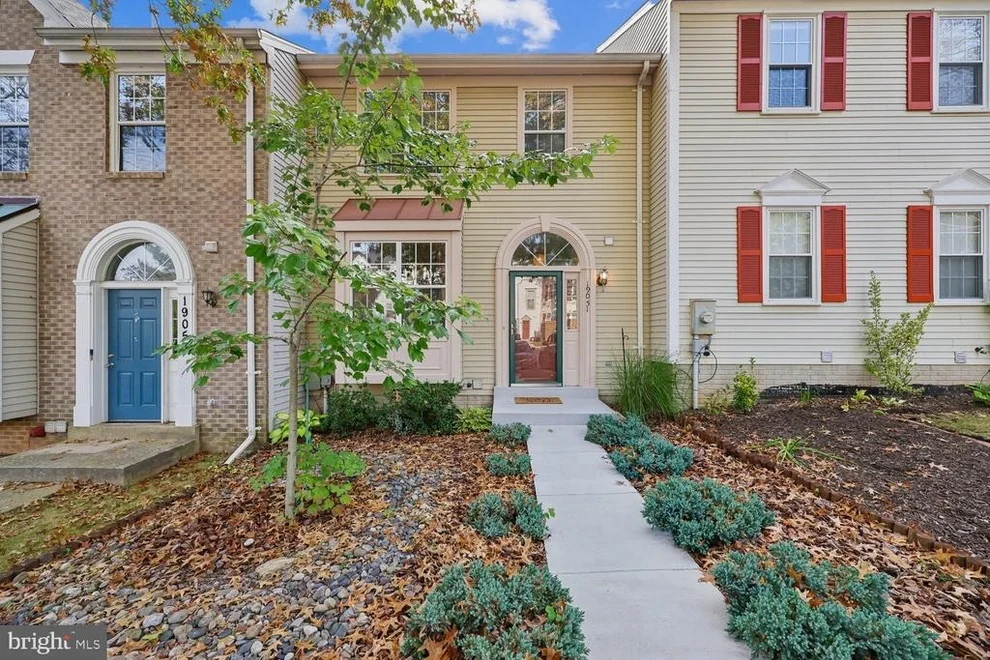 Unit for sale at 19051 HIGHSTREAM DRIVE, GERMANTOWN, MD 20874