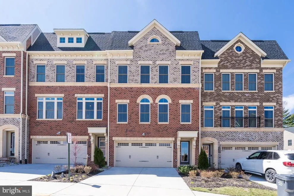 Unit for sale at 2353 CHADLINGTON ROAD, FALLS CHURCH, VA 22043