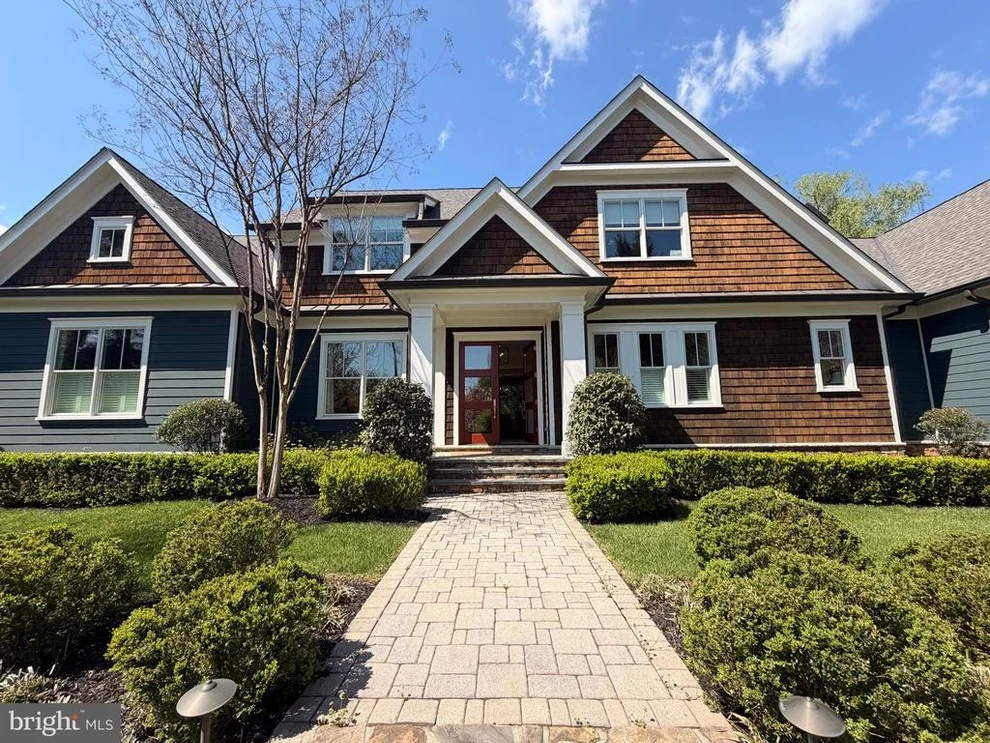 Unit for sale at 1674 CHAIN BRIDGE ROAD, MCLEAN, VA 22101