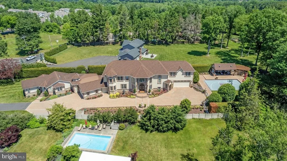 Unit for sale at 1066 WASHINGTON CROSSING RD, NEWTOWN, PA 18940