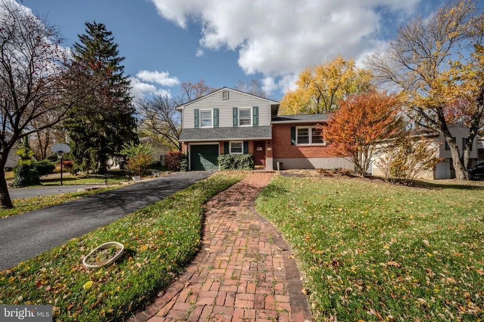 Unit for sale at 108 CASHO MILL ROAD, NEWARK, DE 19711