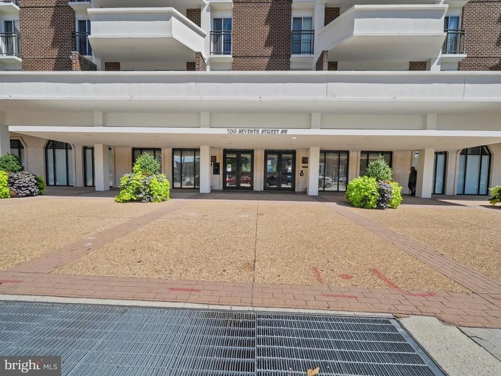 Unit for sale at 700 7TH STREET SW, WASHINGTON, DC 20024