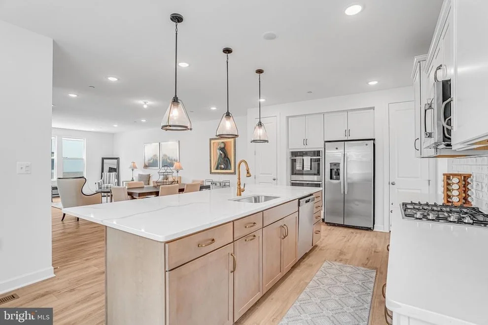 Unit for sale at 4975 LONGMIRE WAY, CHANTILLY, VA 20151