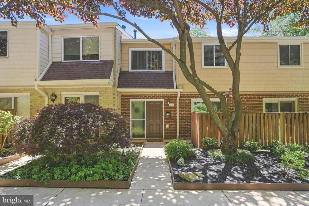 Unit for sale at 27 LIGHTTOWN COURT, BALTIMORE, MD 21208