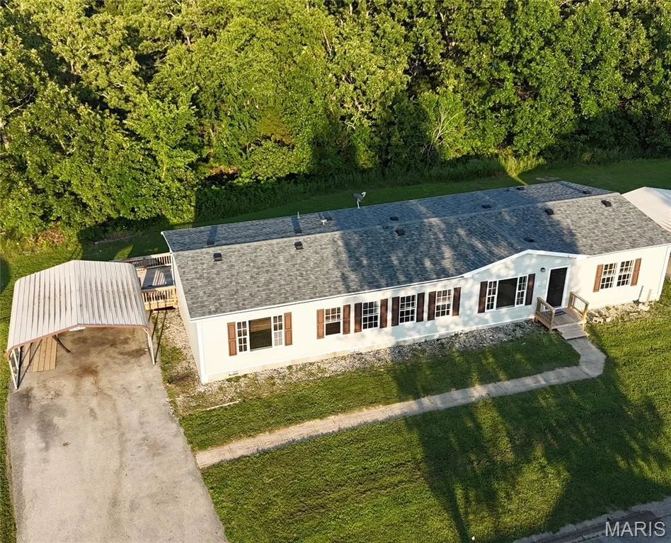 Unit for sale at 18233 Loyalty Lane, St Robert, MO 65584