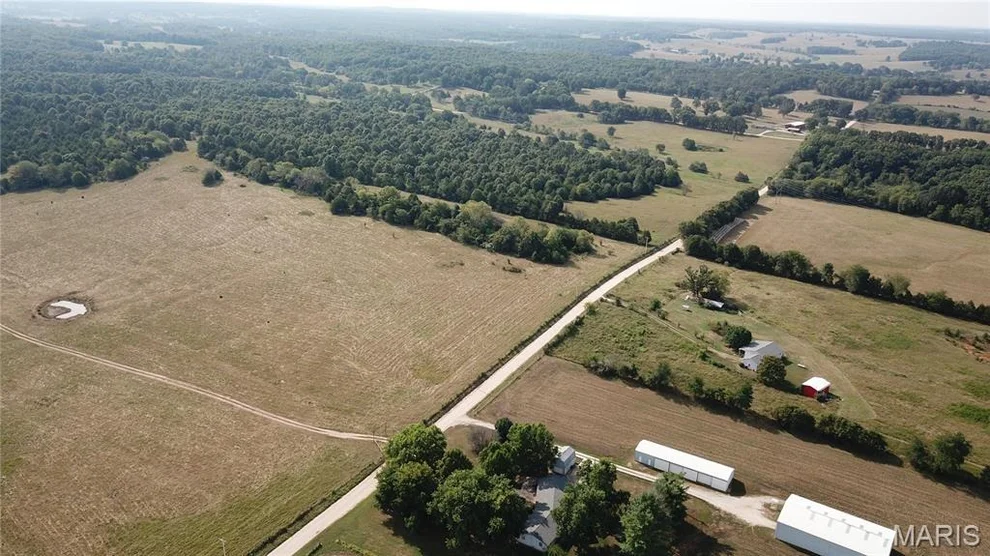 Unit for sale at 9013 County Road 6750, West Plains, MO 65775