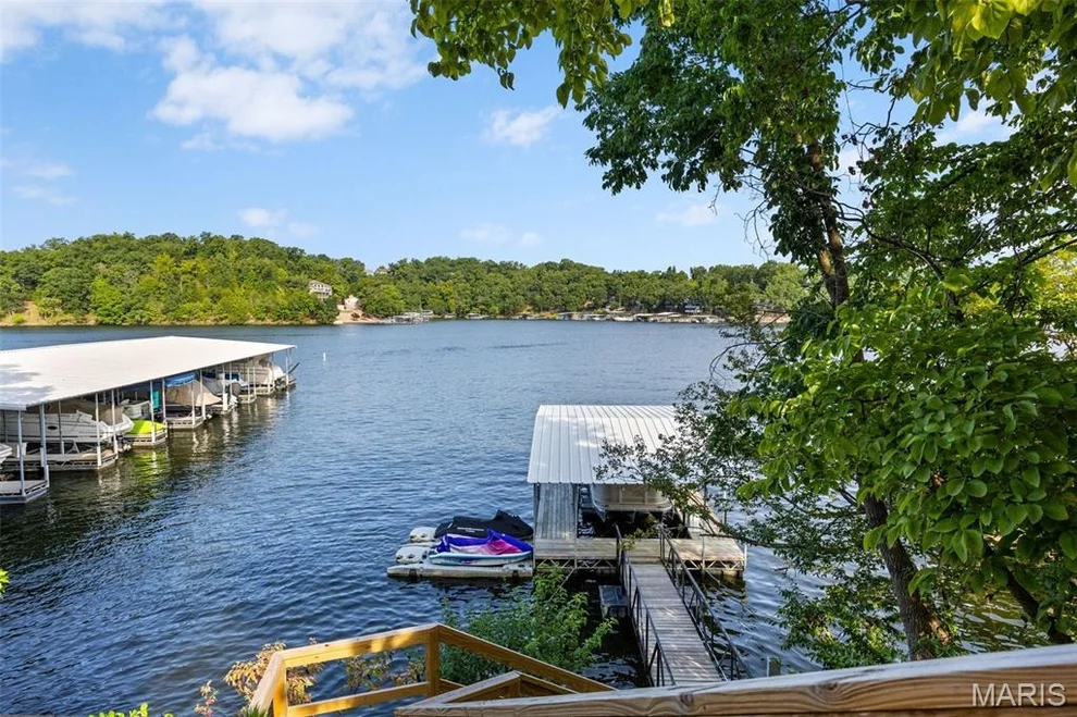 Unit for sale at 21 Jonathan Court, Lake Ozark, MO 65049