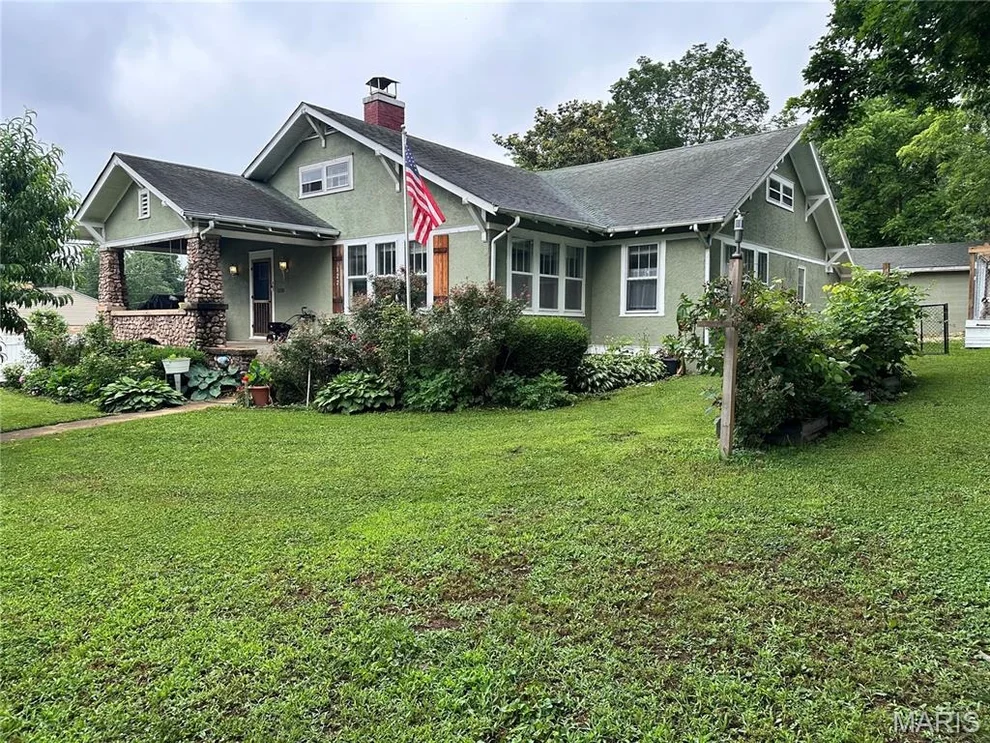 Unit for sale at 122 N Shepherd Street, Ironton, MO 63650