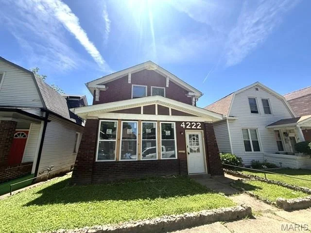 Unit for sale at 4222 Osceola Street, St Louis, MO 63116