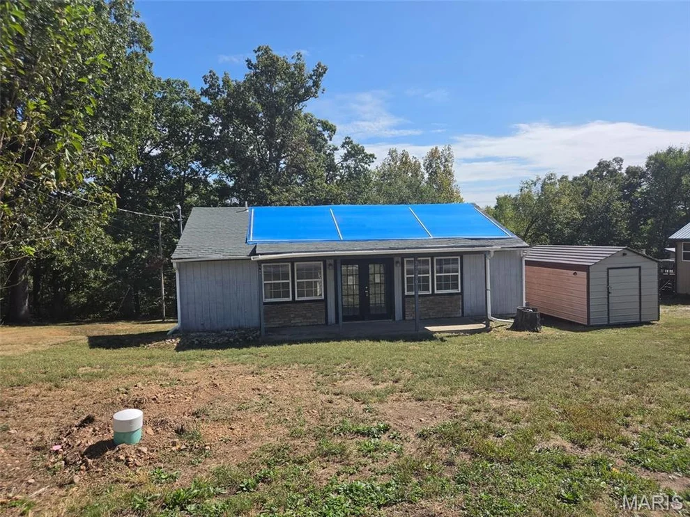 Unit for sale at 29290 Round House Avenue, Lincoln, MO 65338