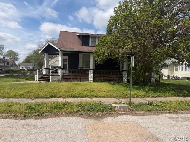 Unit for sale at 1301 N Charles Street, Belleville, IL 62221