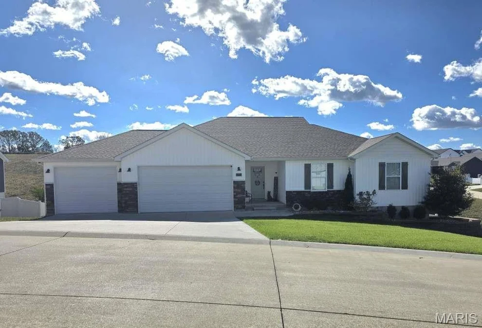 Unit for sale at 204 Boardwalk Court, Union, MO 63084