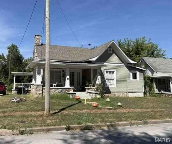 Unit for sale at 410 N High Street, Neosho, MO 64850