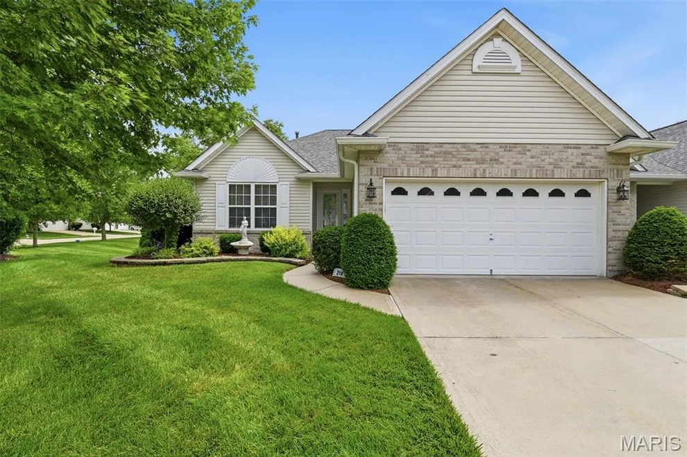 Unit for sale at 218 Park Ridge Drive, O'Fallon, MO 63366