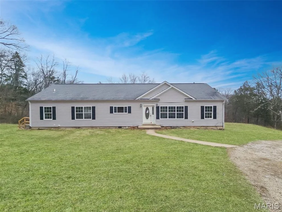 Unit for sale at 9261 Byrnesville Road, Cedar Hill, MO 63016