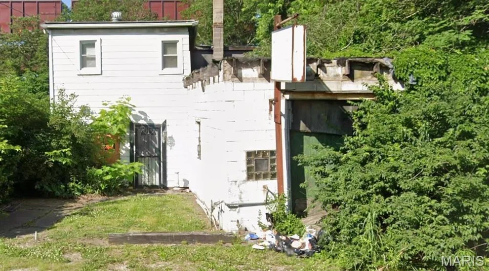 Unit for sale at 1956 Baker Avenue, East St Louis, IL 62207