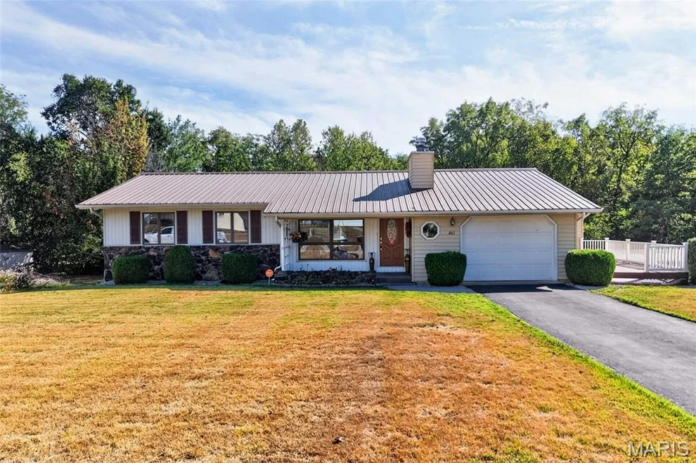 Unit for sale at 861 Allen Street, Lebanon, MO 65536