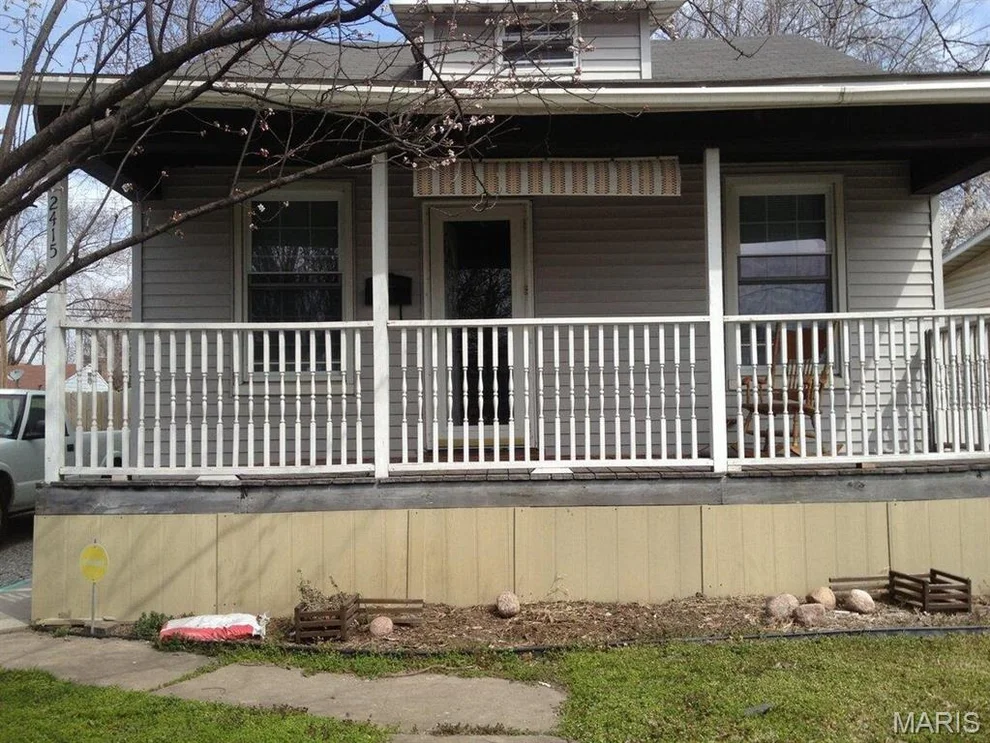 Unit for sale at 2415 Hodges Avenue, Granite City, IL 62040