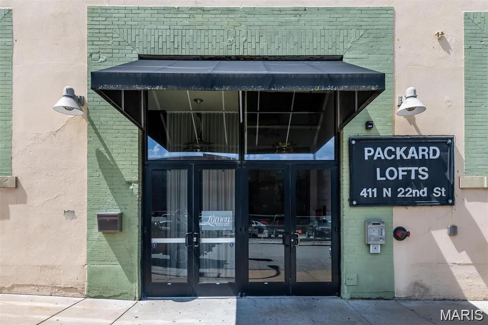 Unit for sale at 2201 Locust Street, St Louis, MO 63103