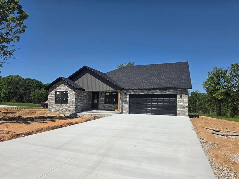 Unit for sale at 1519 Rockingham Road, Lebanon, MO 65536
