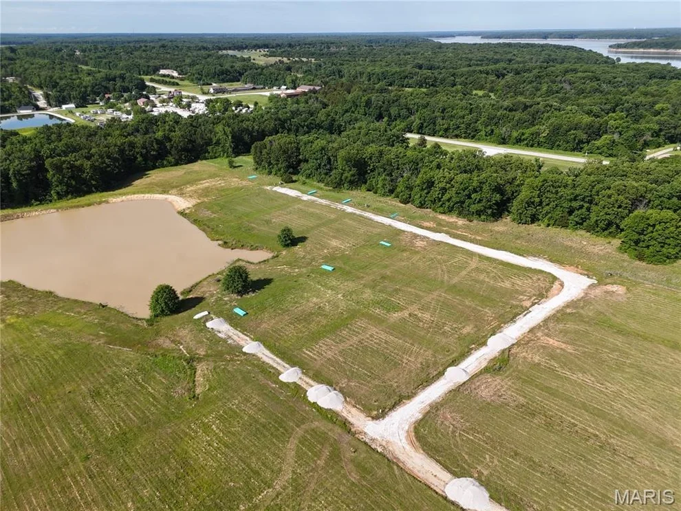 Unit for sale at 19340 Highway J #186, Monroe City, MO 63456