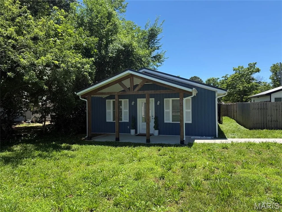 Unit for sale at 200 Missouri Avenue, St James, MO 65559