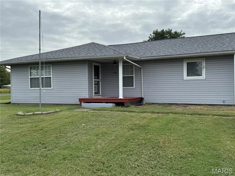 Unit for sale at 1501 Muskopf Place, Dupo, IL 62239