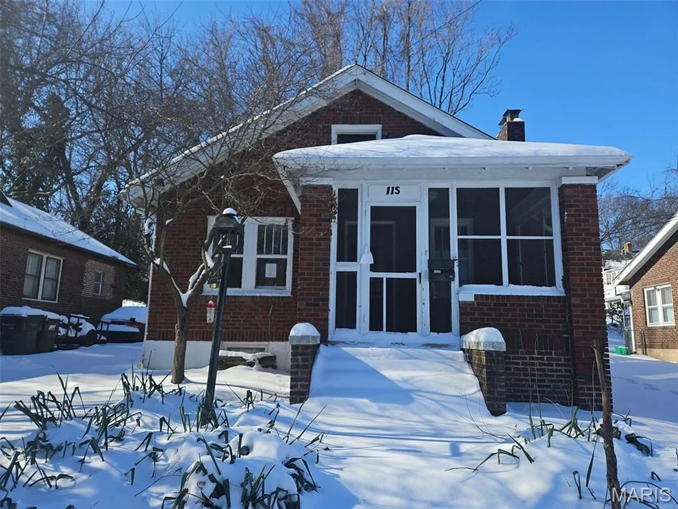 Unit for sale at 115 Lawrence Avenue, St Louis, MO 63135