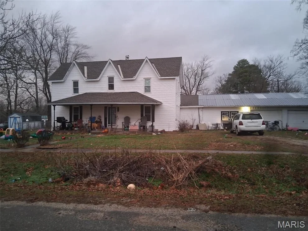 Unit for sale at 173 Oak Street, Edgar Springs, MO 65462