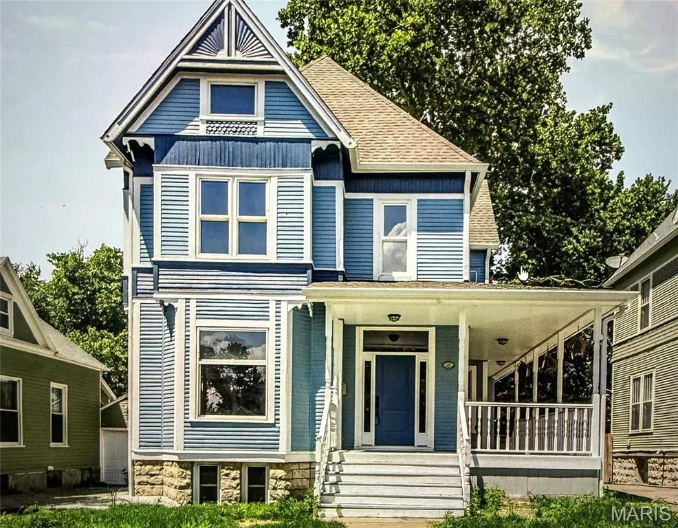 Unit for sale at 1110 W 4th Street, Sedalia, MO 65301
