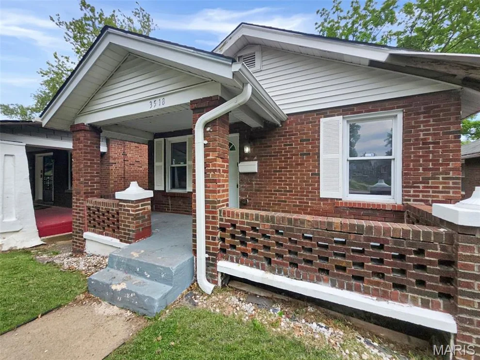 Unit for sale at 3518 Maywood Avenue, St Louis, MO 63121