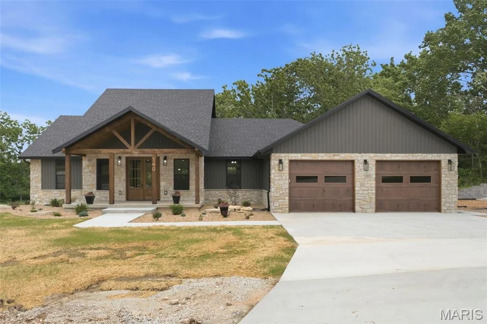 Unit for sale at 140 M- Boroughs Street, Cabool, MO 65689