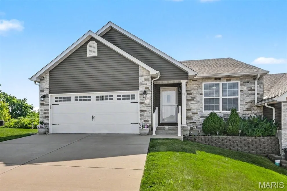 Unit for sale at 65 Jackson Circle, Festus, MO 63028