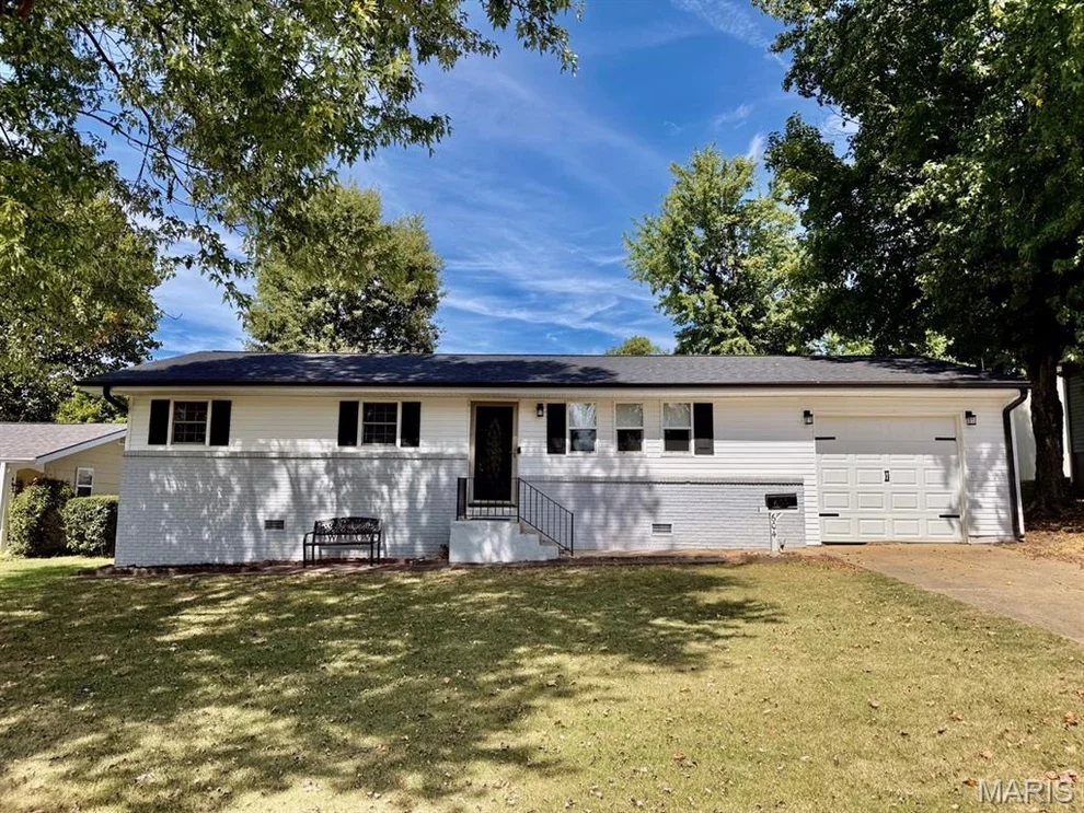Unit for sale at 604 Boucher Street, Dexter, MO 63841