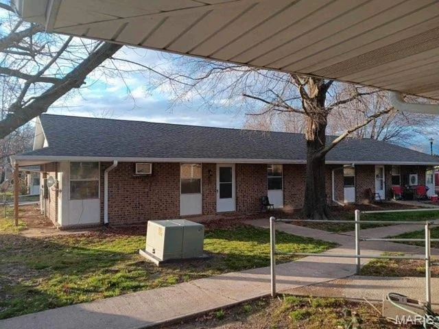 Unit for sale at 586 4th Street, #A-2, #C-2 Street, Qulin, MO 63961