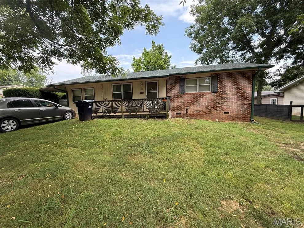 Unit for sale at 1010 Jefferson Avenue, West Plains, MO 65775