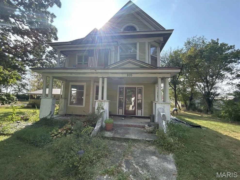 Unit for sale at 805 Morris Avenue, Mountain Grove, MO 65711