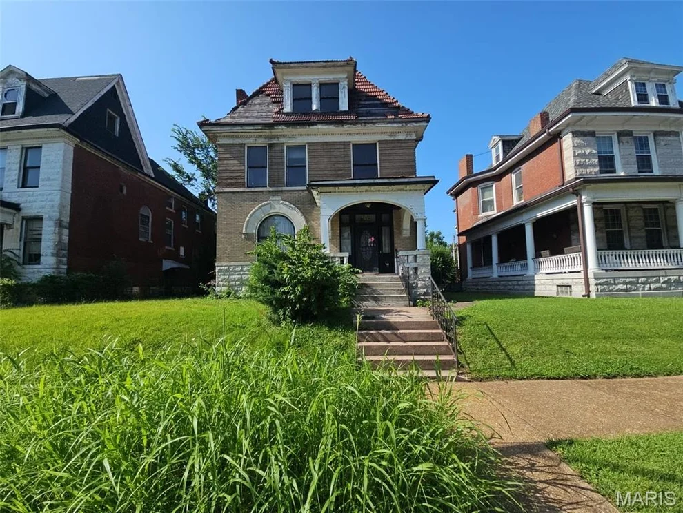 Unit for sale at 5142 Vernon Avenue, St Louis, MO 63113