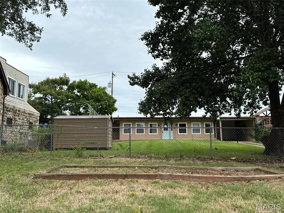 Unit for sale at 9461 Brenda Avenue, Affton, MO 63123
