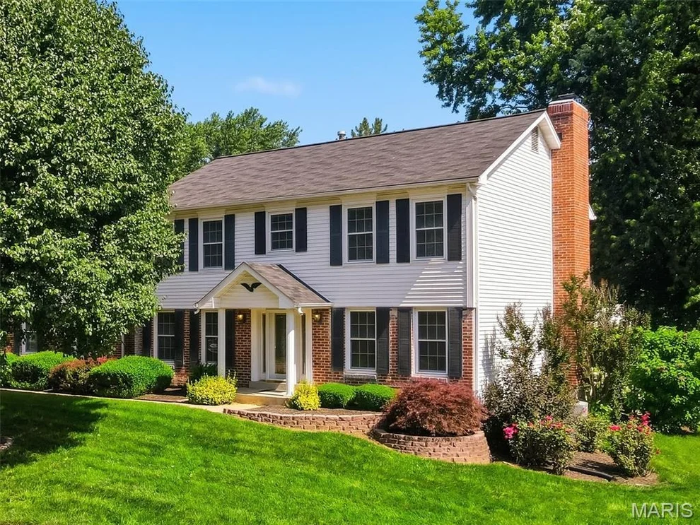 Unit for sale at 446 Woodstream Drive, St Charles, MO 63304