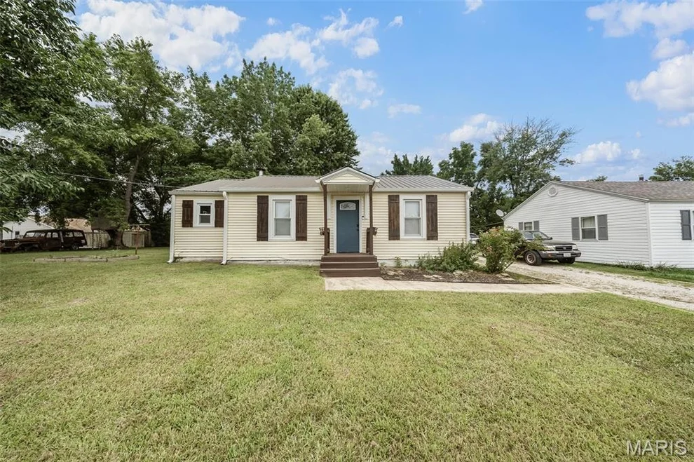 Unit for sale at 804 E Hunt Street, Salem, MO 65560
