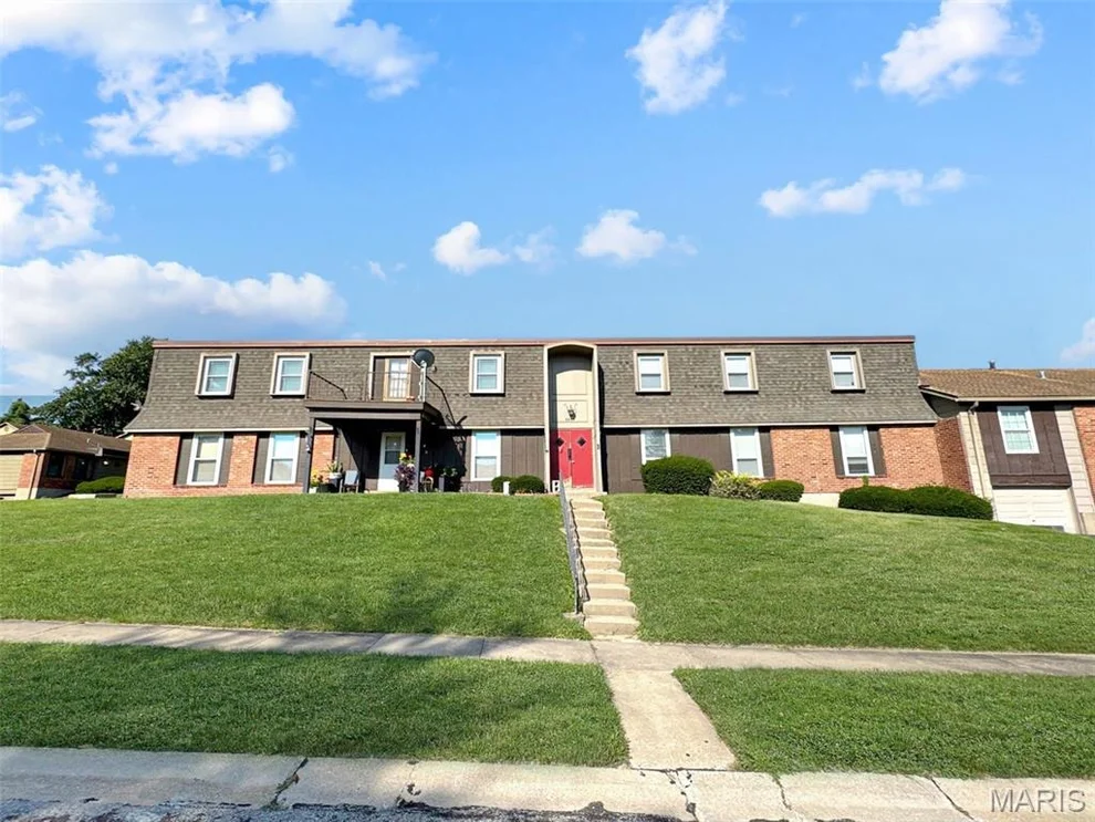 Unit for sale at 6655 Blossomwood Drive, Florissant, MO 63033