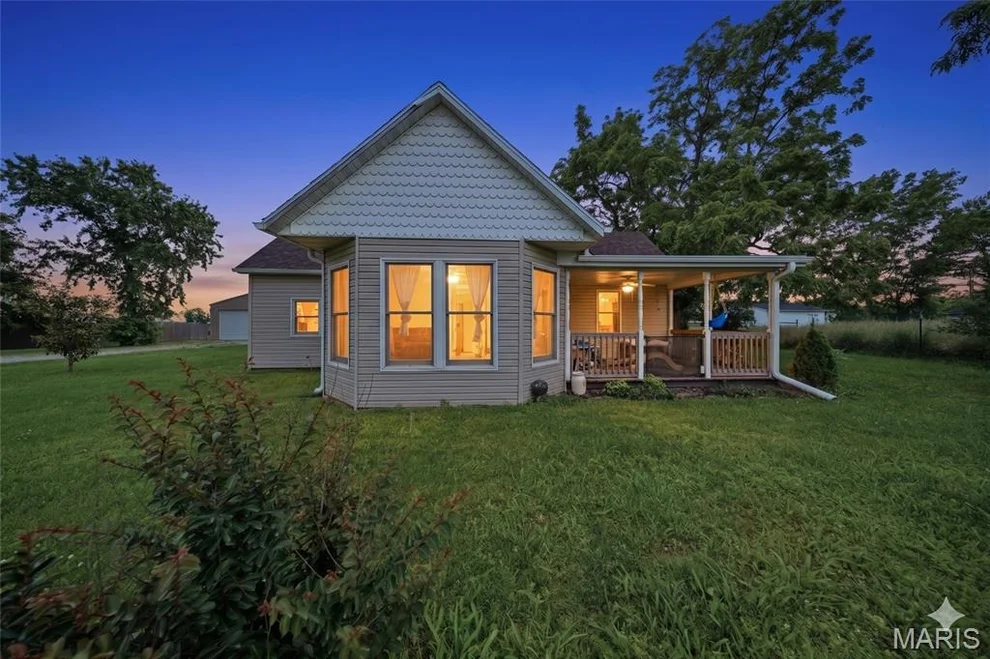 Unit for sale at 24320 Innsbruck Road, Lebanon, MO 65536