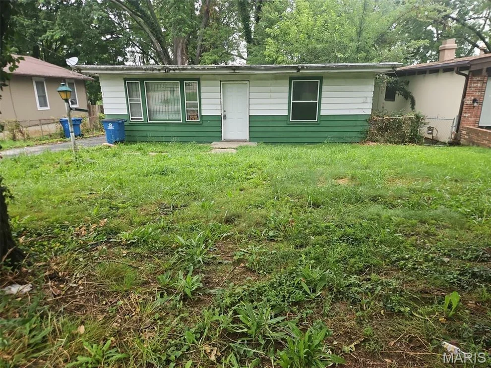 Unit for sale at 7497 Rowles Avenue, St Louis, MO 63135