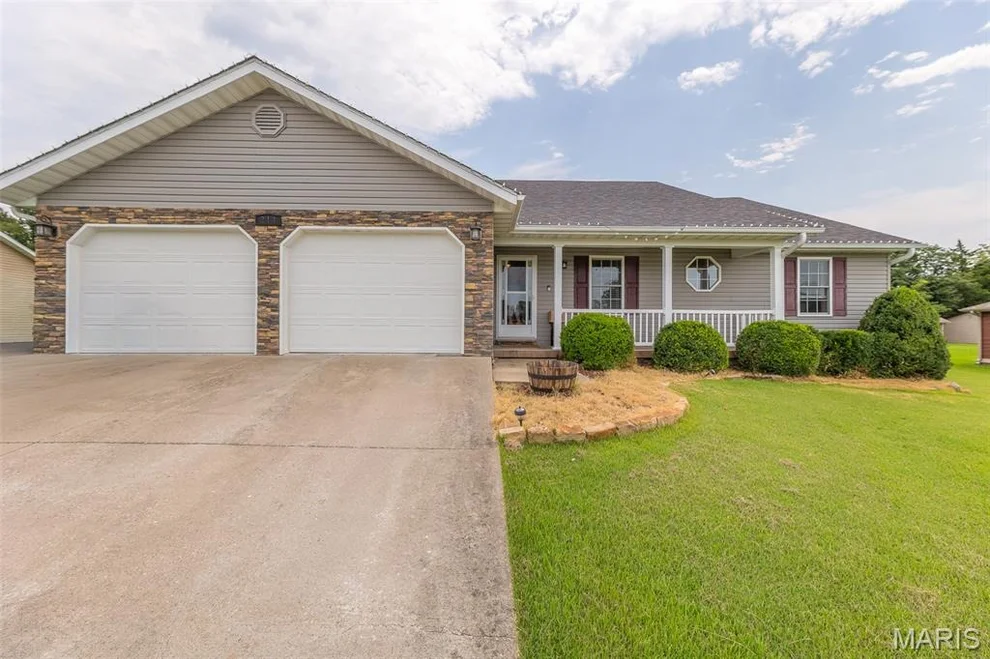 Unit for sale at 211 Century, Poplar Bluff, MO 63901