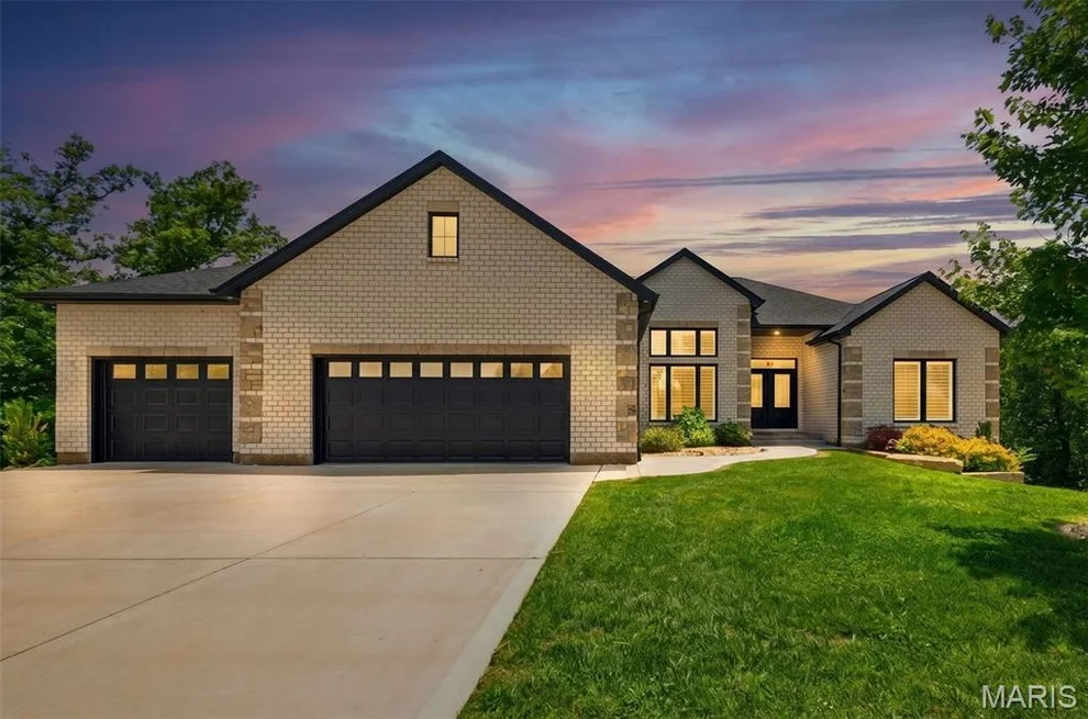 Unit for sale at 222 Redmond Pines Drive, Wentzville, MO 63385