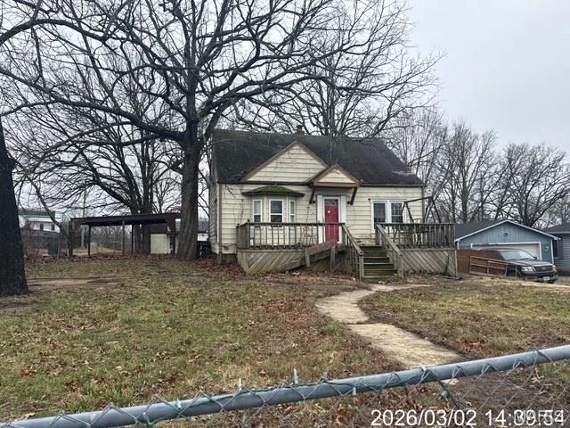 Unit for sale at 904 Hospital Road, Waynesville, MO 65583