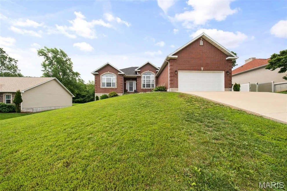 Unit for sale at 304 Dana Renee Drive, Rolla, MO 65401