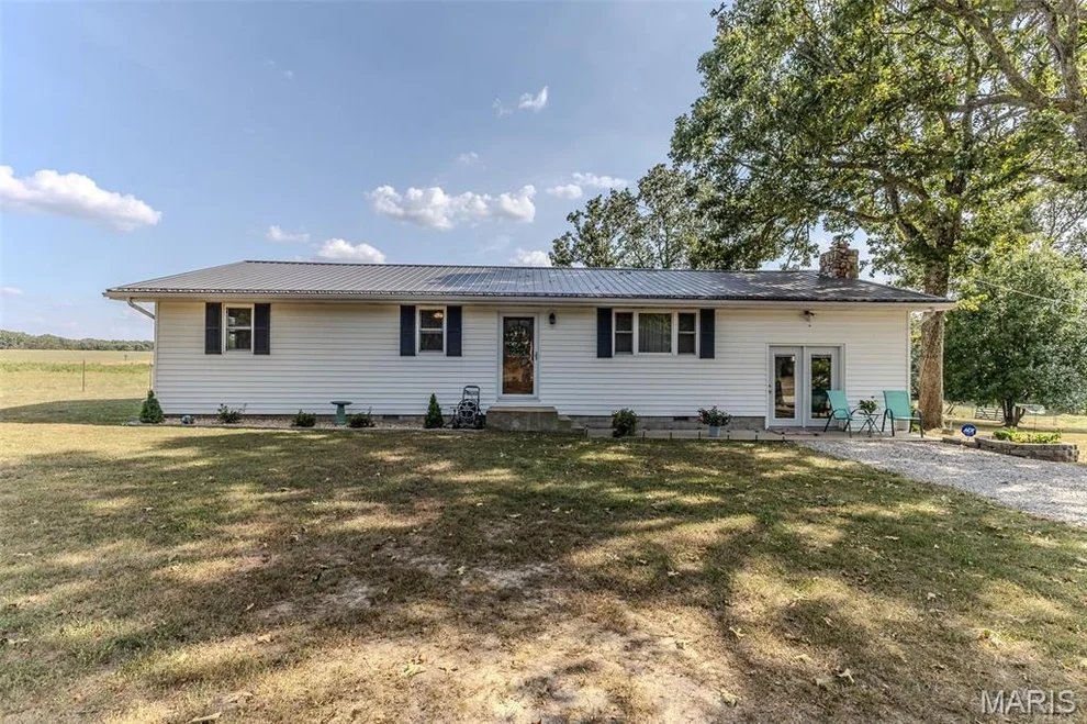 Unit for sale at 18397 Highway Hh, Lebanon, MO 65536